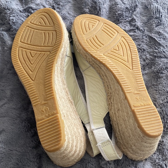 Spanish Slingback Sandals - Picture 4 of 5